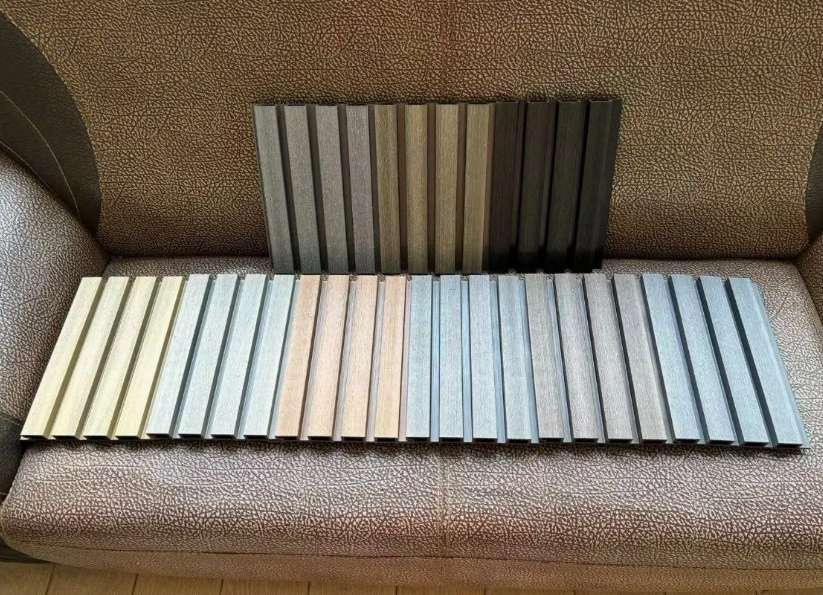 Capped Co-Extruded WPC Slatted Fence Board