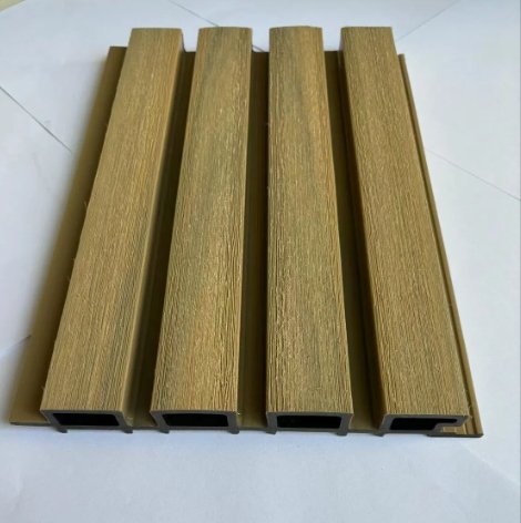 Capped Co-Extruded WPC Slatted Fence Board
